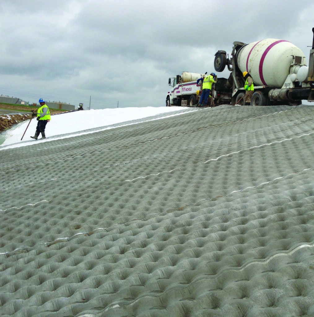 Hydrotex fabric-formed concrete mattress